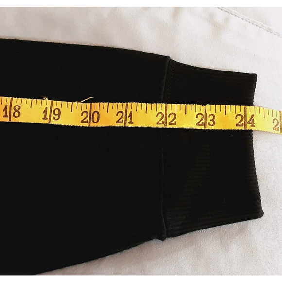 Disney Sweatshirt Womens 2X Black Nightmare Before Christmas Jack Sally Graphic - Picture 6 of 7